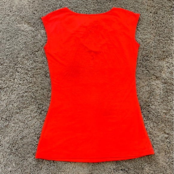 INC sleeveless front cut out twist top - Picture 6 of 6